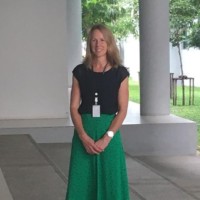 Lesley Crane