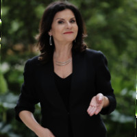 Anna Zaharov