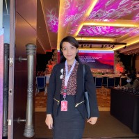 Ni Komang Ayu Sri Apriani