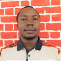 Ladislaus Ikombe