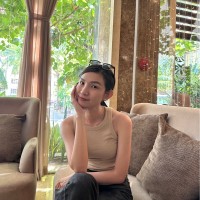 Như Huỳnh