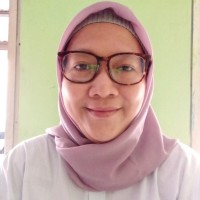 Ade Safitri