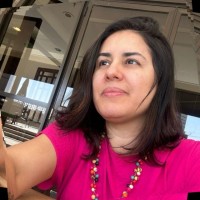 Ana Paula Lucio Souto Ferreira