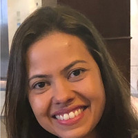 Luciana Bastos R Lacerda