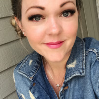 nicole mcclung