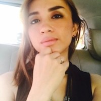 Esther Nuniek