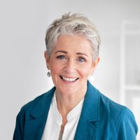 Sarah Bates