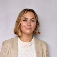Luciana Modenesi