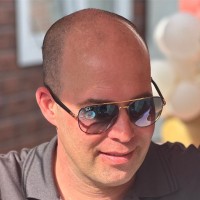 Theo Schneider