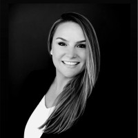 Holly Ikenberry (Poort)