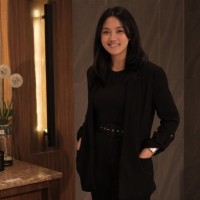 Gabrielle De La Cruz