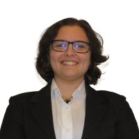 Iris R. U. de Lá Féria e Oliveira