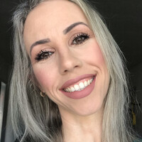 Andréia Martins Goulart Longo