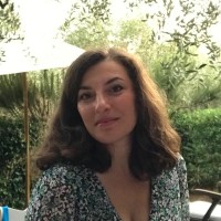 Eva Desauziers