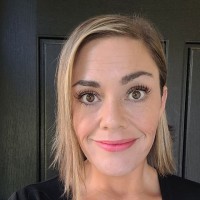 Kati Borton