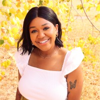 Kaylen Peltier, Rn