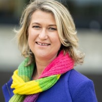 Janine Ahles