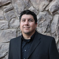 Sam Mendoza