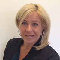 Evelyne Valentek