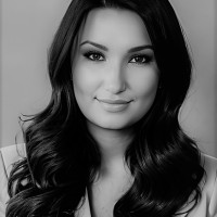 Edina K.