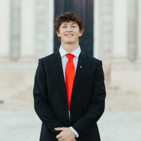 Elliott Smart