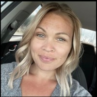 Candice James