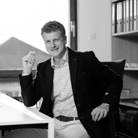 Uwe Schwarz