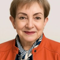 Louise Lanoy