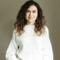 Ana Efros