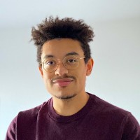 Damian Ozako