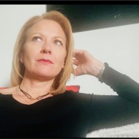Helene Becour