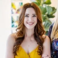 Courtney Tinnesz Hill