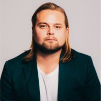 Viktor Roos