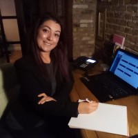 Leila Ouchikh