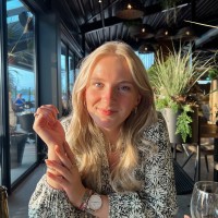 Nicole Van De Burgt