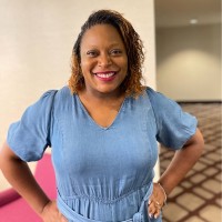 Shenique Holloman
