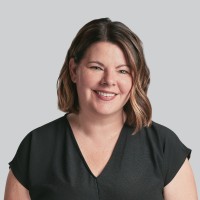 Karine Korman, Mba