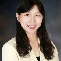 Esther Li