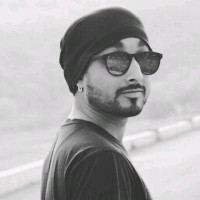 Omu Singhh