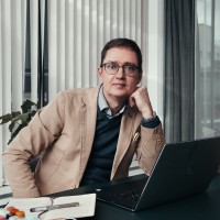 Jonas Falk