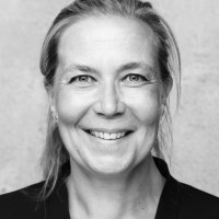 Yvonne Mccartney