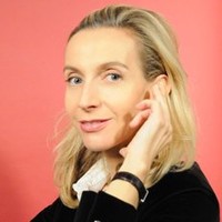 Valérie ROCHE-CARLOTTI