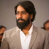 Naveen M