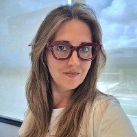 Ana Cláudia Medeiros