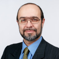 Roberto Suarez Hutzler