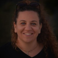 Yifat Shoshani