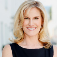 Kristin Regan