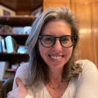 Amanda Salzhauer, Lmsw