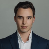 Evan Henzi