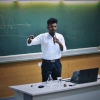 Aazhi Mukilan